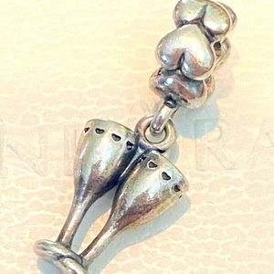 Pandora champagne glass charm